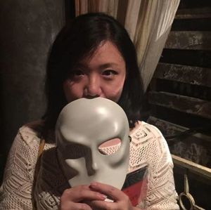 Meet your Posher, Ying